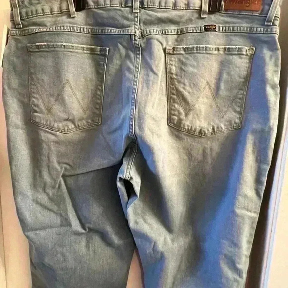 Wranglers Jeans High rise true straight crop Plus size 22W - Picture 4 of 5